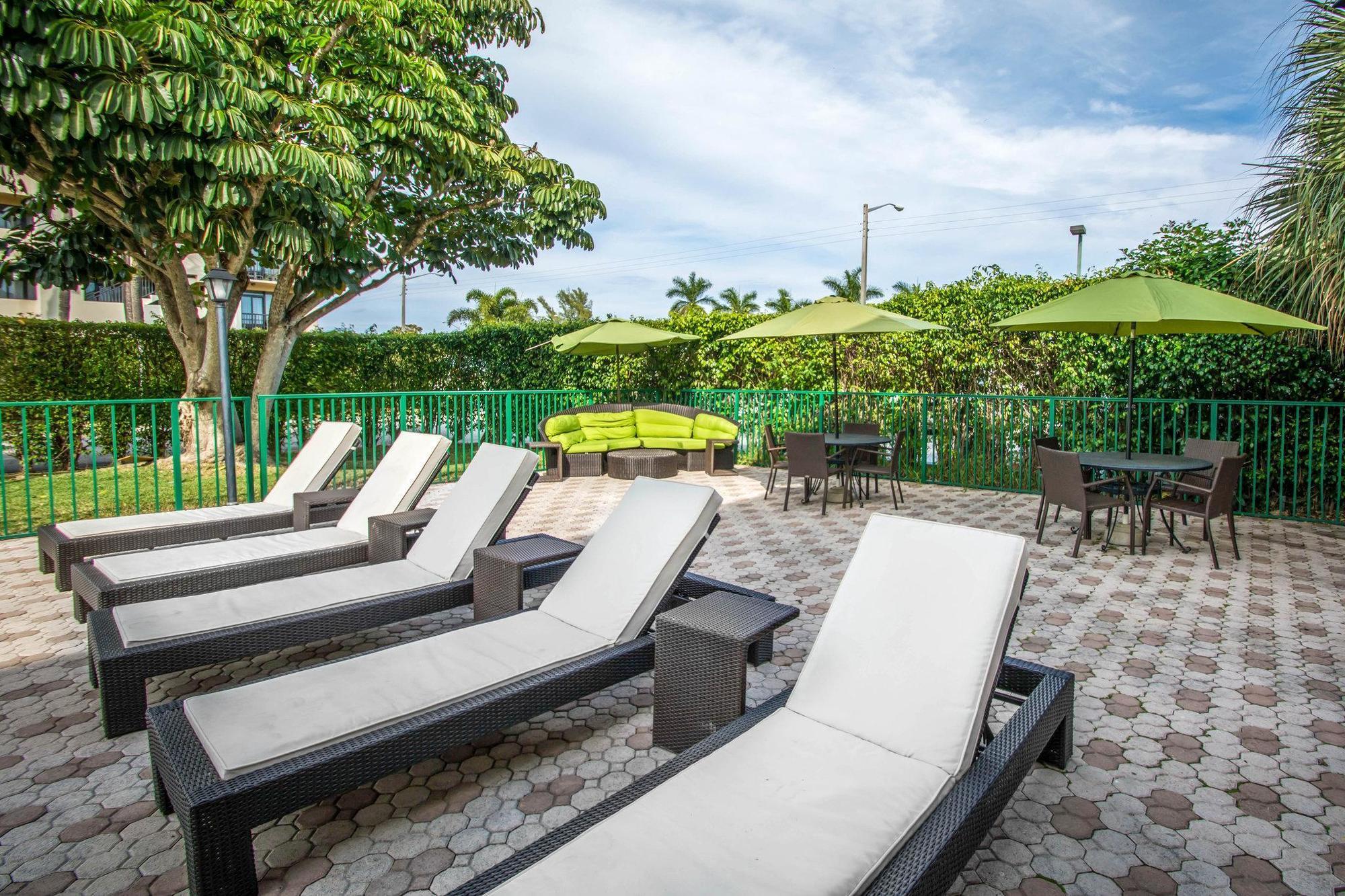 Quality Inn Boca Raton University Area Dış mekan fotoğraf